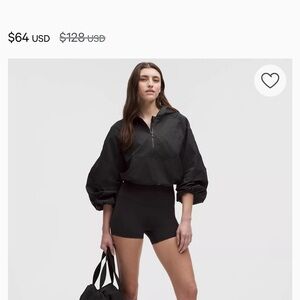 Lululemon Scuba Cropped Anorak Size
4 Black